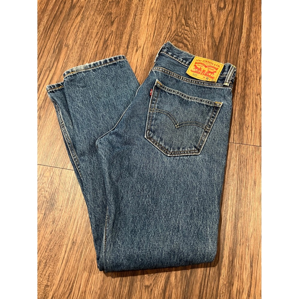 Levis 505 Regular Fit Straight Leg Jeans Medium Wash Denim W31 L32
